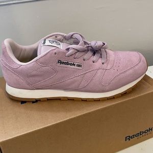 Classic Reebok sneakers gently worn.